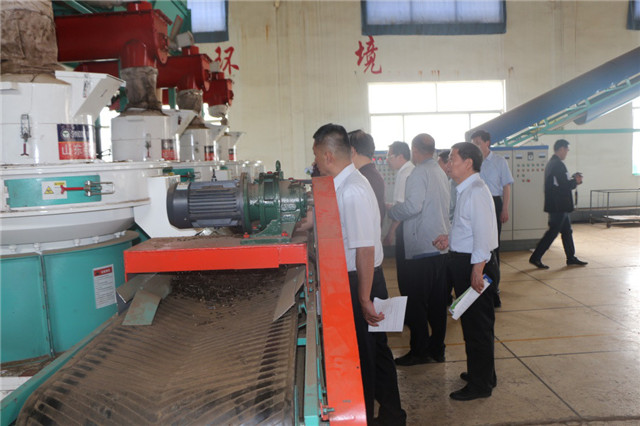 考察生物質蜜桃AV在线网址