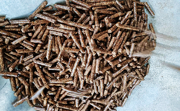 生物質蜜桃AV在线网址加工的顆粒燃料