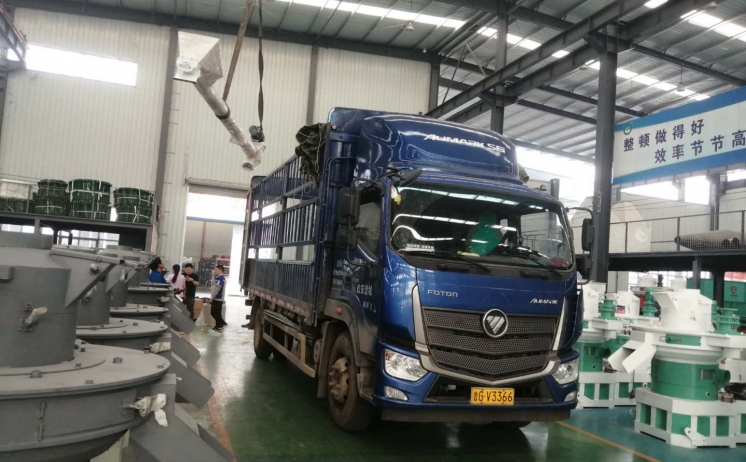 蜜桃性爱视频年產1.3萬噸木屑蜜桃AV在线网址生產線發往印度